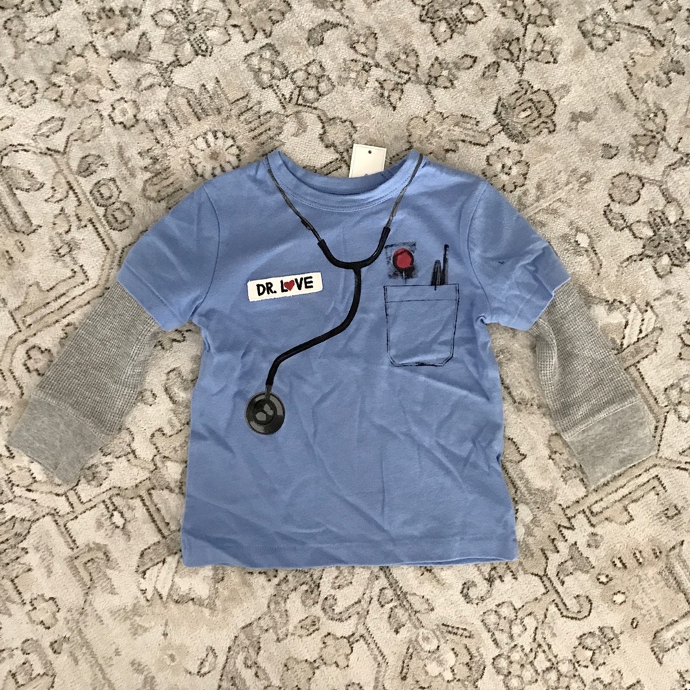 🆕 NWT gap long sleeve tee SO CUTE